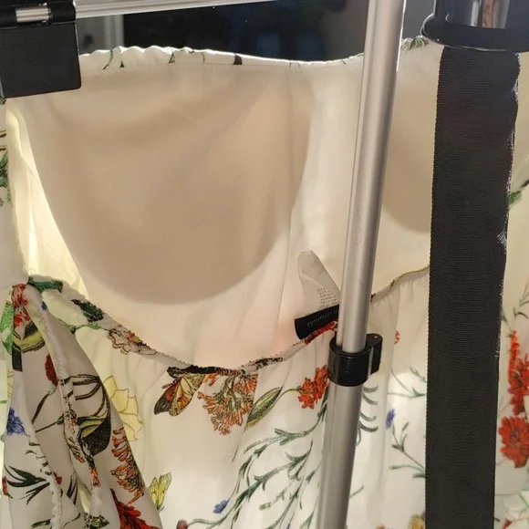 BNWOT TOP - Picture 4 of 6